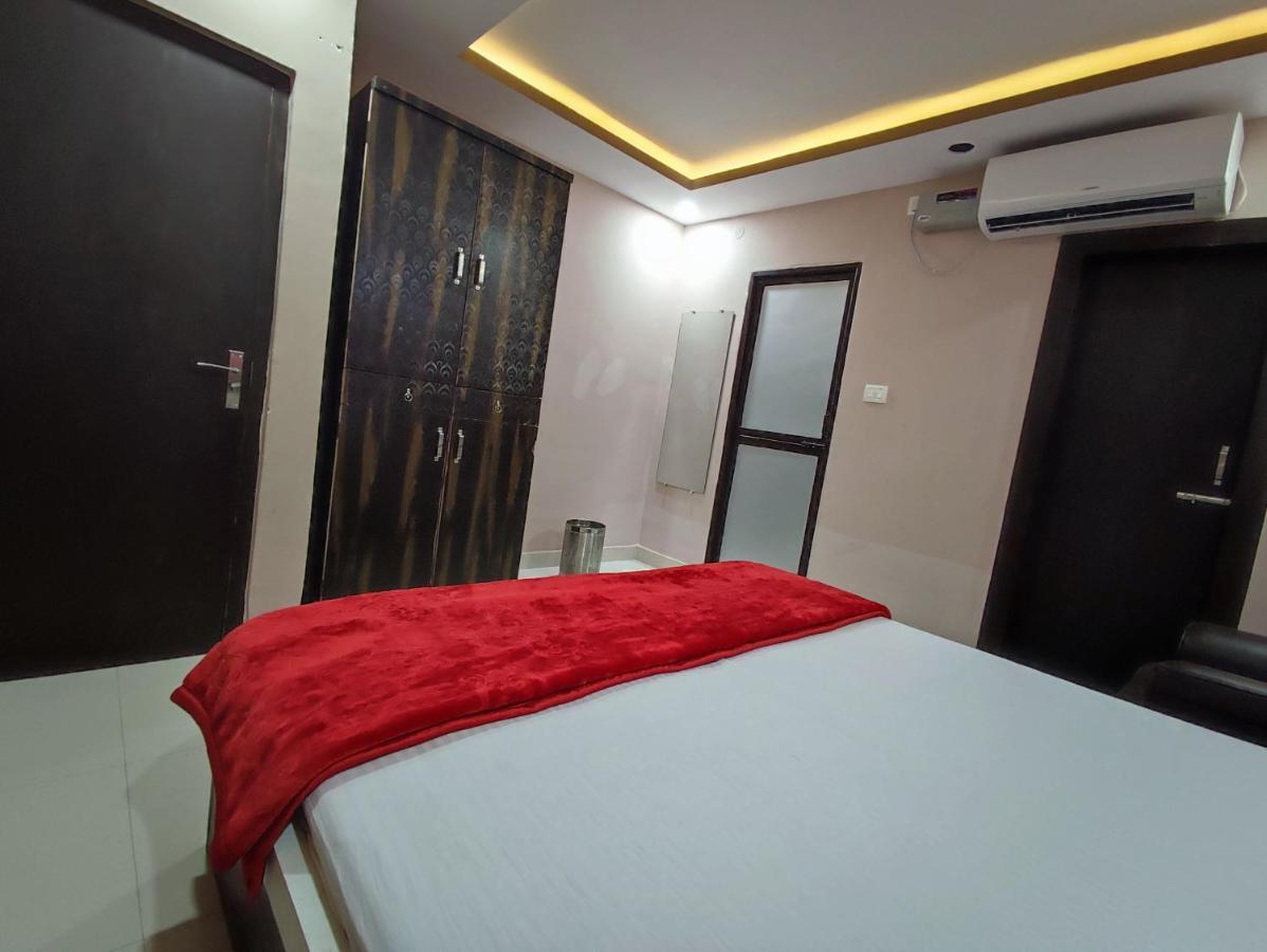 Hotel Kanha Shyam Madhubani ภายนอก รูปภาพ