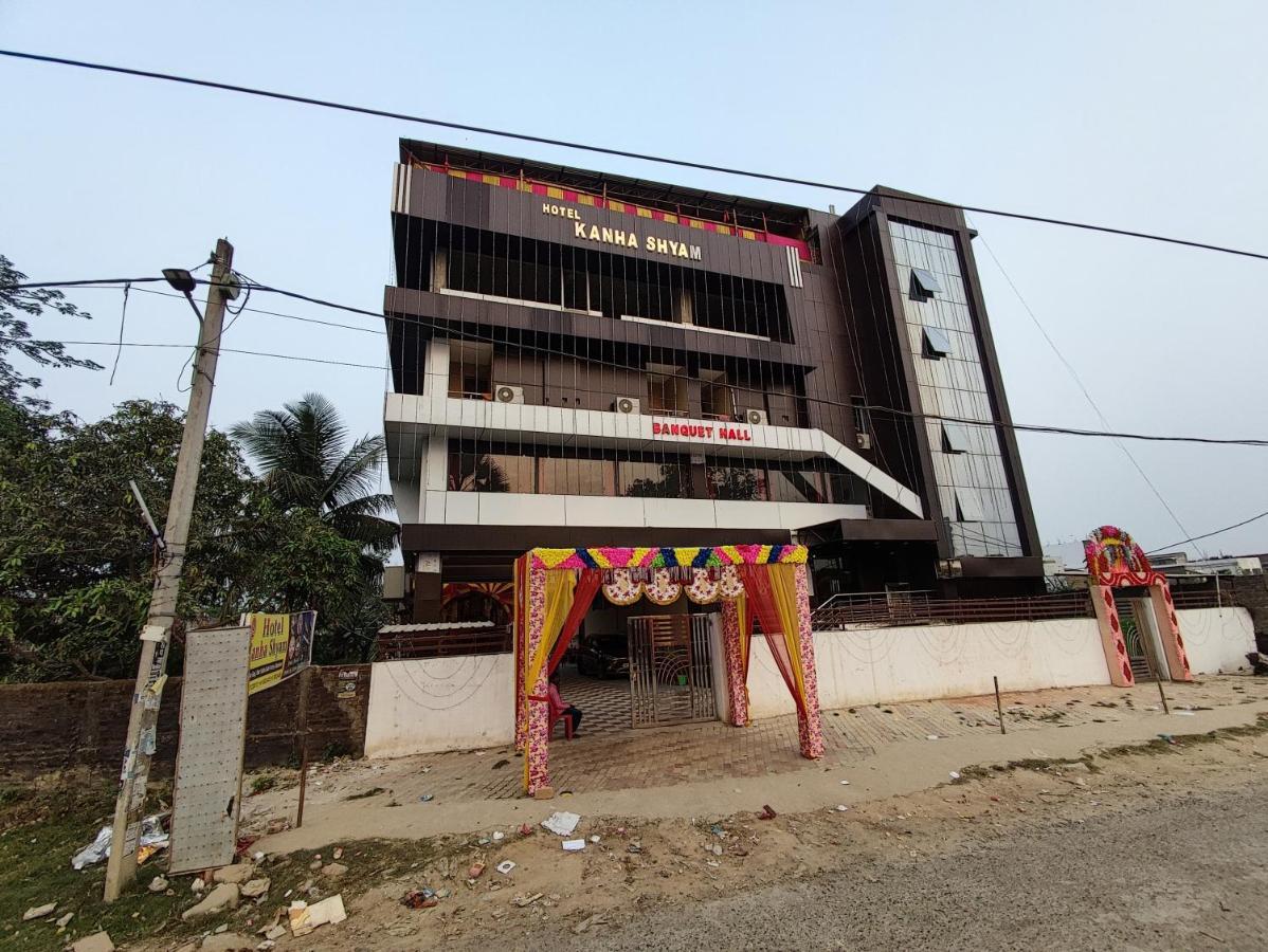 Hotel Kanha Shyam Madhubani ภายนอก รูปภาพ