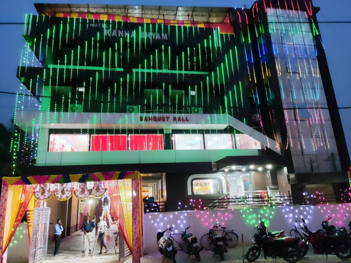 Hotel Kanha Shyam Madhubani ภายนอก รูปภาพ