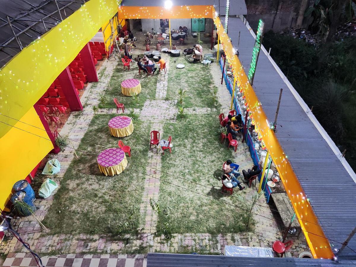 Hotel Kanha Shyam Madhubani ภายนอก รูปภาพ