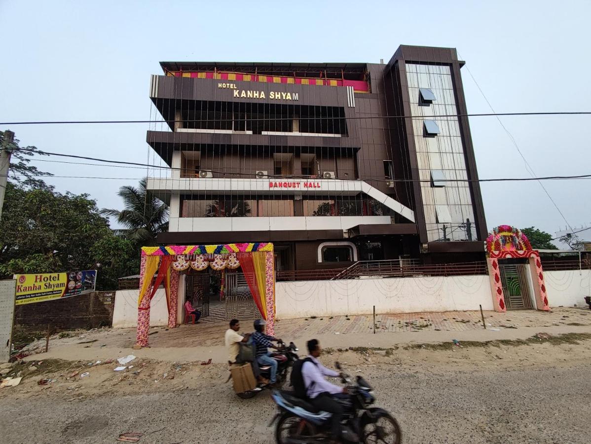 Hotel Kanha Shyam Madhubani ภายนอก รูปภาพ