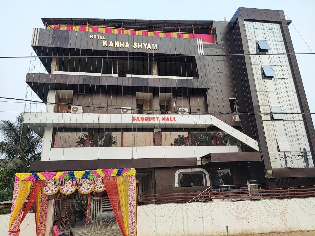 Hotel Kanha Shyam Madhubani ภายนอก รูปภาพ
