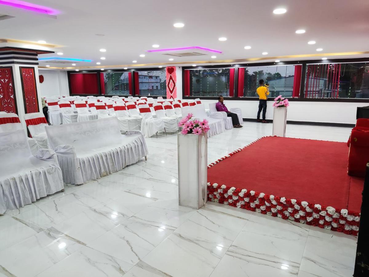Hotel Kanha Shyam Madhubani ภายนอก รูปภาพ